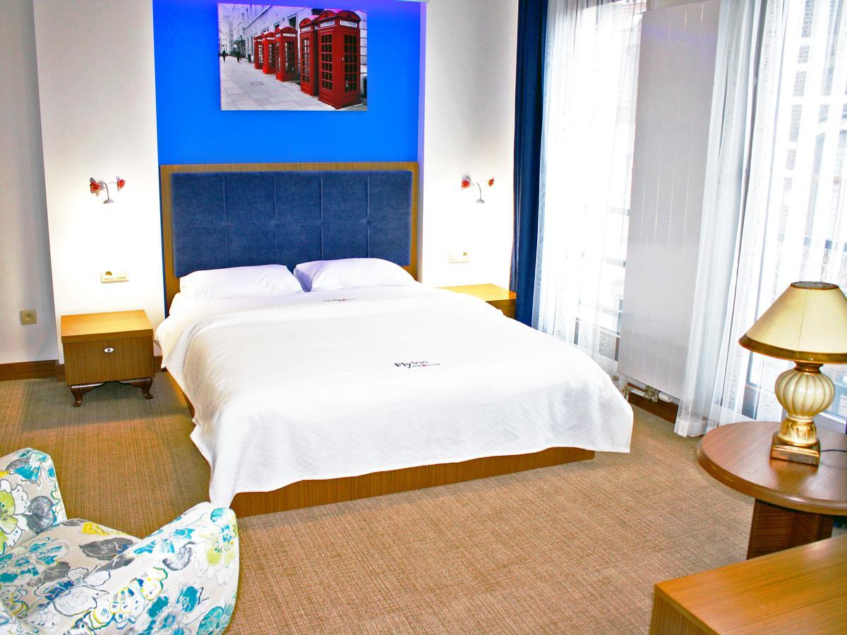 Machelen Fly Inn Hotel Lounge المظهر الخارجي الصورة