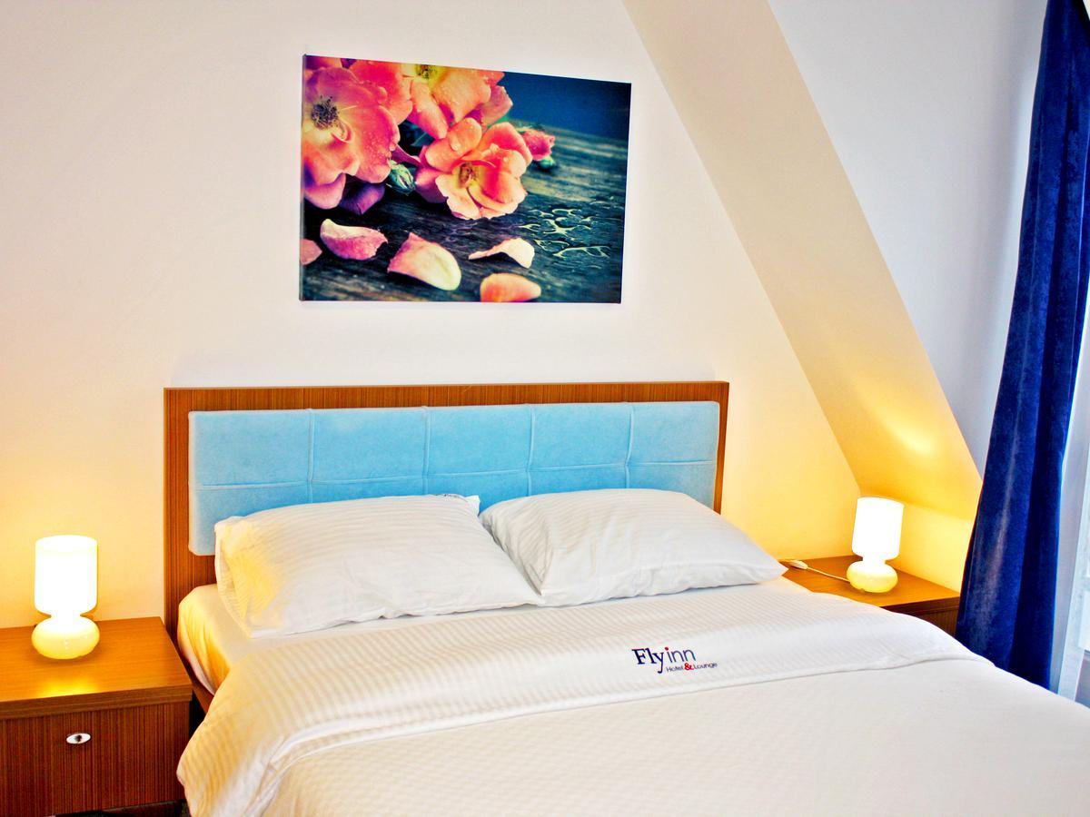 Machelen Fly Inn Hotel Lounge المظهر الخارجي الصورة