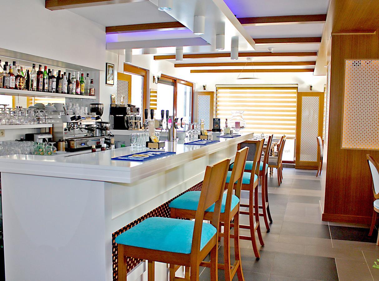 Machelen Fly Inn Hotel Lounge المظهر الخارجي الصورة